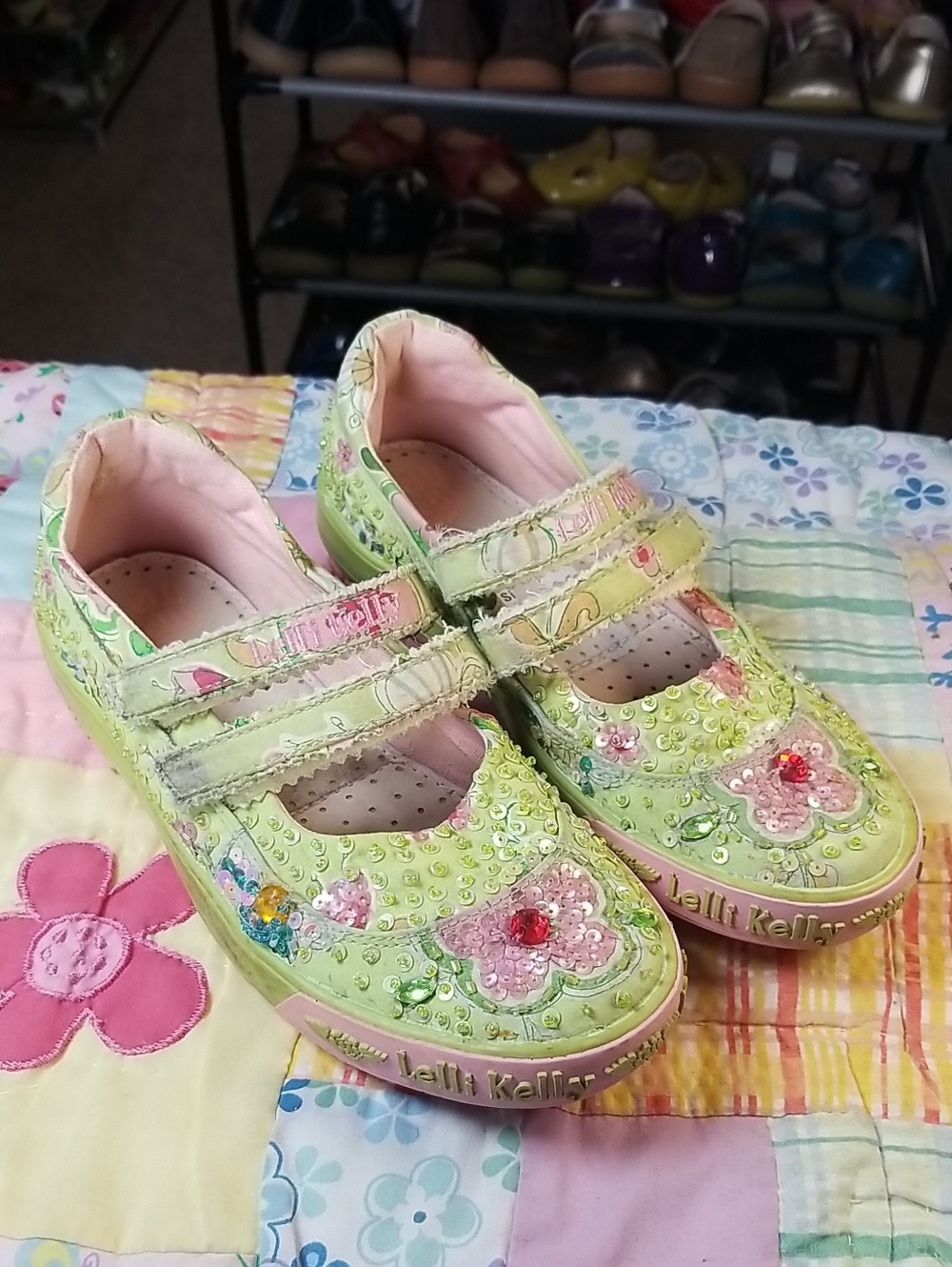Lelli Kelly Light Green Sequin Floral Mary Janes Size 2.5-3
